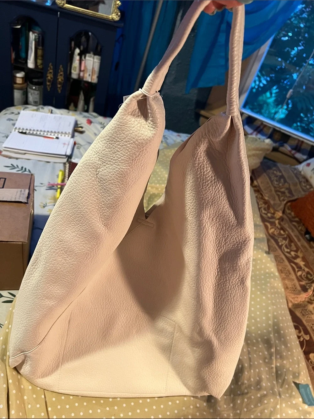 Shiraleah Ivory Faux-Leather Hobo Tote